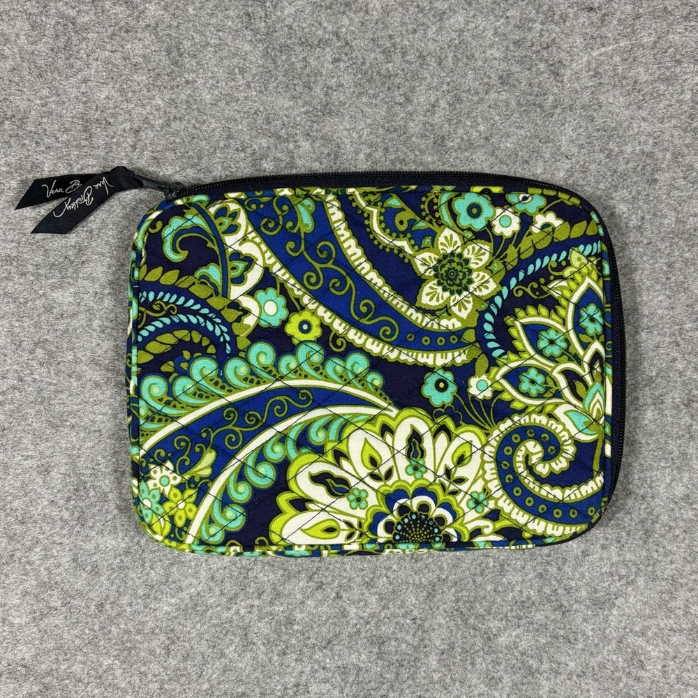 Vera Bradley Quilted Zip Pouch – Blue Green Paisley Cosmetic Bag